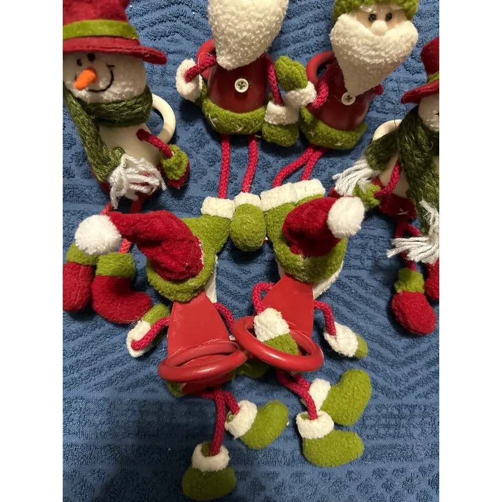 set of 4‎ Dangle Santa  and 2 Snowman napkin ring holders